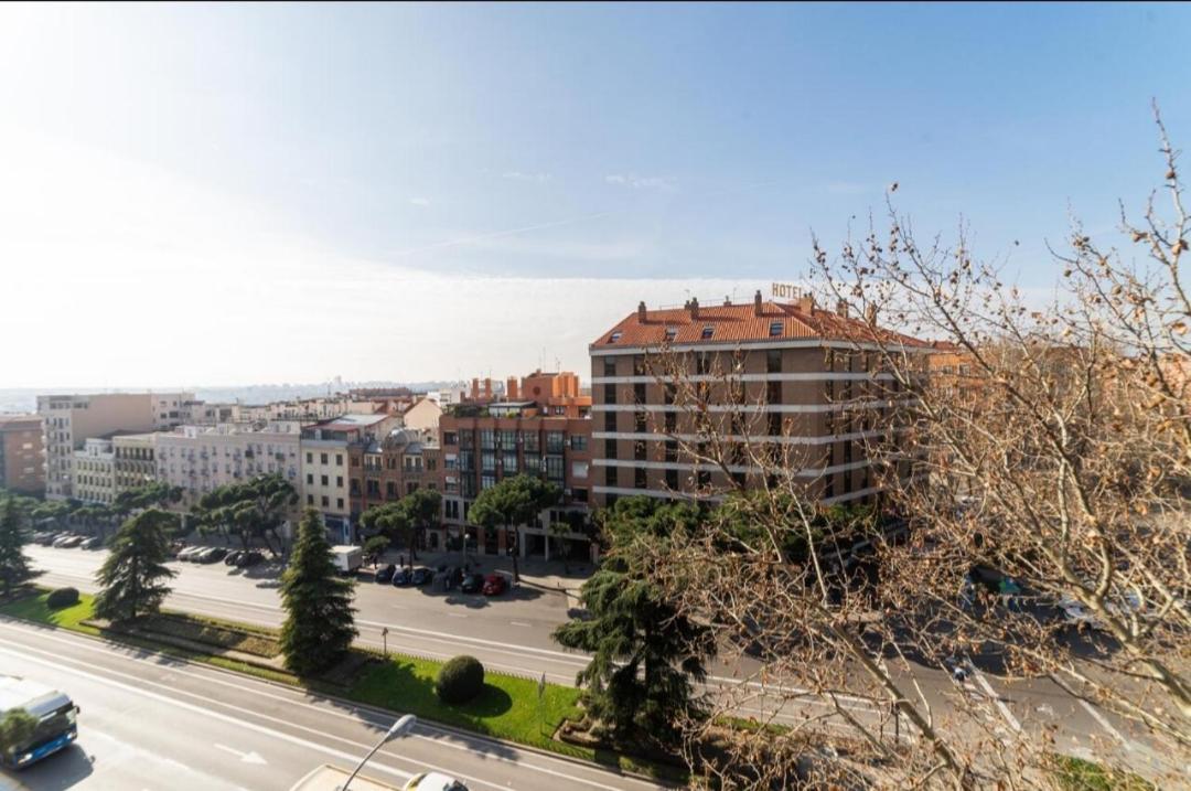 Apartament Glorieta Puerta De Toledo مدريد المظهر الخارجي الصورة