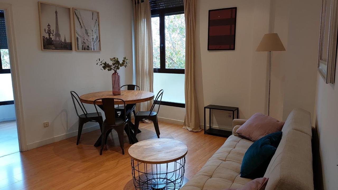 Apartament Glorieta Puerta De Toledo مدريد المظهر الخارجي الصورة