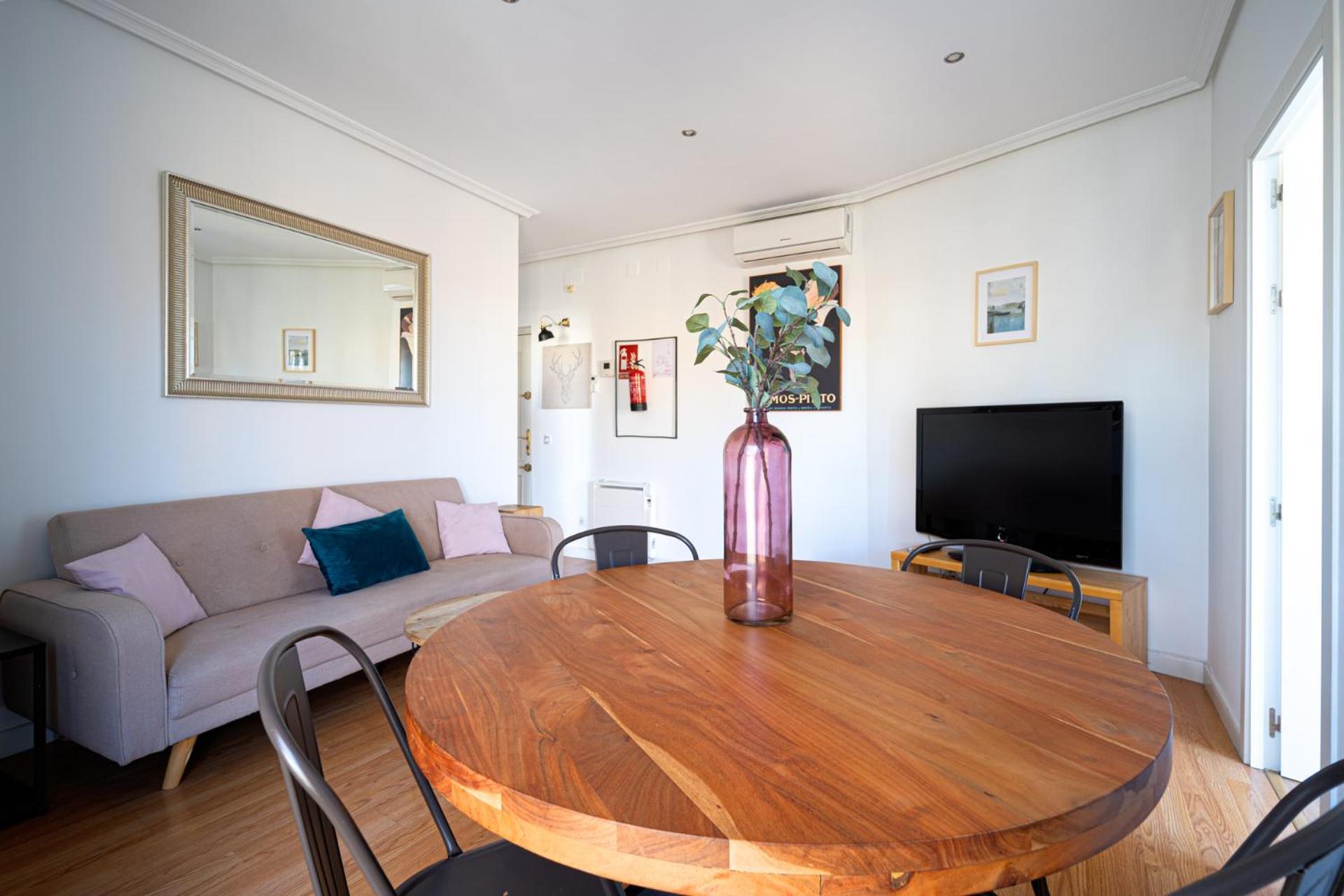Apartament Glorieta Puerta De Toledo مدريد الغرفة الصورة